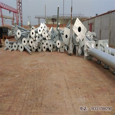 交通標(biāo)志桿廠家唯有滄州博華實(shí)行雙控標(biāo)準(zhǔn)合格